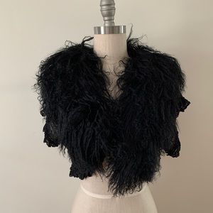Sheerling collar lace vest from Japan